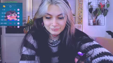 Snapshot of jelyaa chatting on 01.29.25 Jelya online show from 01.29.25