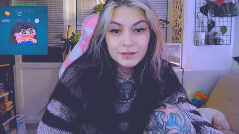 Snapshot of jelyaa chatting on 02.08.25 Jelya online show from 02.08.25