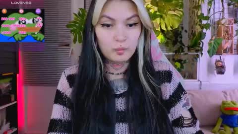 Snapshot of jelyaa chatting on 09.20.25 Jelya online show from 09.20.25