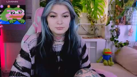 Snapshot of jelyaa chatting on 11.11.25 Jelya online show from 11.11.25