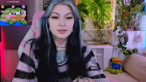 Snapshot of jelyaa chatting on 11.12.25 Jelya online show from 11.12.25