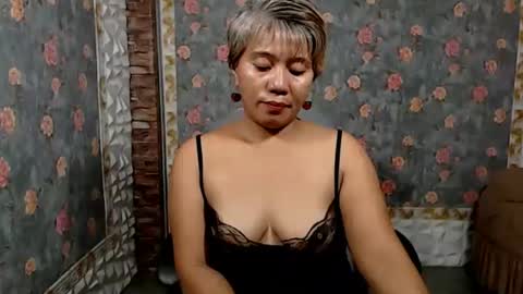 Snapshot of jemm36 chatting on 01.09.25 Jem online show from 01.09.25