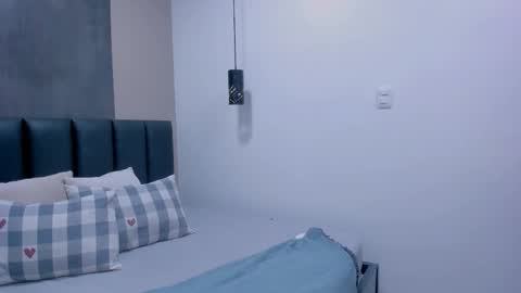 Jena  online show from 10.12.25