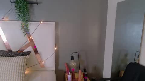 Jena  online show from 04.20.26