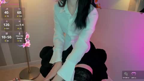 Snapshot of jenayorteg chatting on 11.07.25 Molly online show from 11.07.25