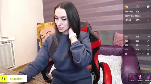 Snapshot of jeniferstone chatting on 02.09.25 Kira online show from 02.09.25