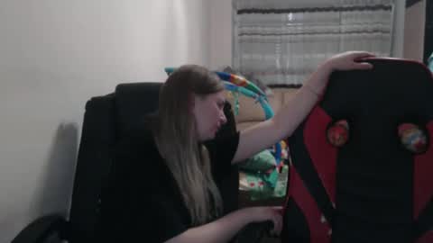 JenisAndPeter online show from 09.23.25