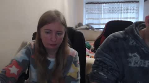 JenisAndPeter online show from 11.26.25