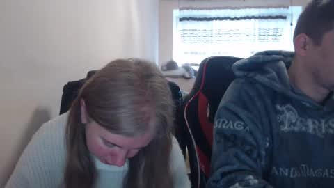 Snapshot of jenisandpeter chatting on 03.06.26 JenisAndPeter online show from 03.06.26