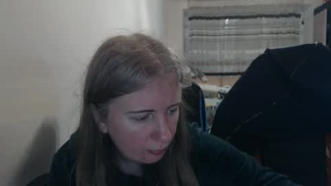 Snapshot of jenisandpeter chatting on 03.18.26 JenisAndPeter online show from 03.18.26