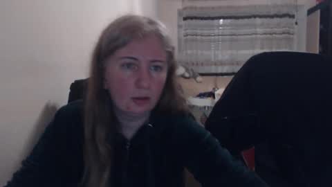 Snapshot of jenisandpeter chatting on 03.19.26 JenisAndPeter online show from 03.19.26