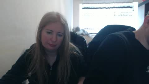 Snapshot of jenisandpeter chatting on 03.22.26 JenisAndPeter online show from 03.22.26