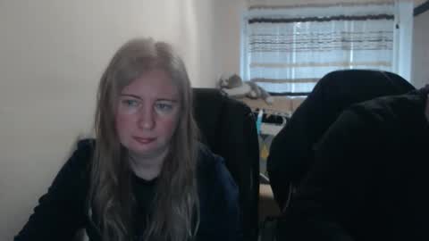 Snapshot of jenisandpeter chatting on 03.30.26 JenisAndPeter online show from 03.30.26