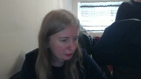 Snapshot of jenisandpeter chatting on 03.31.26 JenisAndPeter online show from 03.31.26