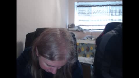 Snapshot of jenisandpeter chatting on 04.02.26 JenisAndPeter online show from 04.02.26