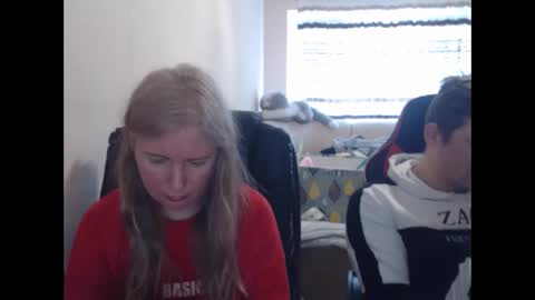 Snapshot of jenisandpeter chatting on 04.13.26 JenisAndPeter online show from 04.13.26