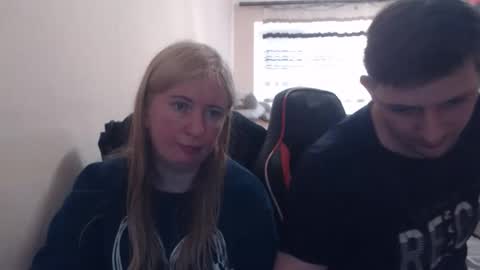 Snapshot of jenisandpeter chatting on 04.27.26 JenisAndPeter online show from 04.27.26