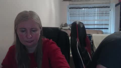 Snapshot of jenisandpeter chatting on 05.07.26 JenisAndPeter online show from 05.07.26