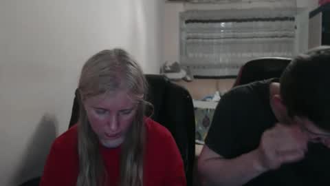 Snapshot of jenisandpeter chatting on 05.09.26 JenisAndPeter online show from 05.09.26