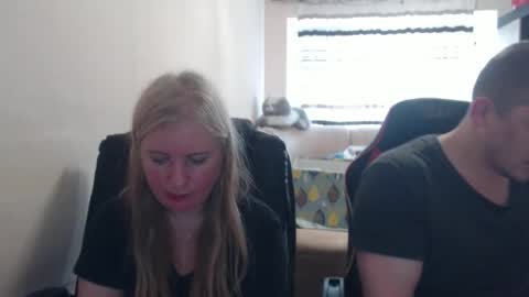 Snapshot of jenisandpeter chatting on 05.19.26 JenisAndPeter online show from 05.19.26