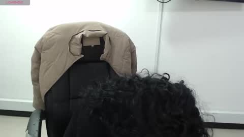 jenn online show from 09.23.25