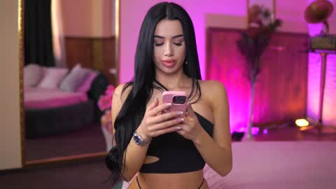 jenna_day online show from 01.30.25