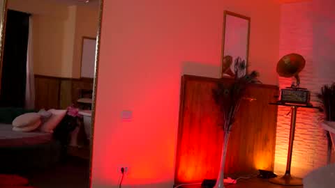 jenna_day online show from 02.16.25