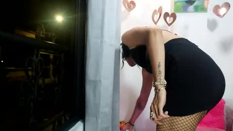 Snapshot of jenna_grey24 chatting on 11.26.25 Isabella online show from 11.26.25