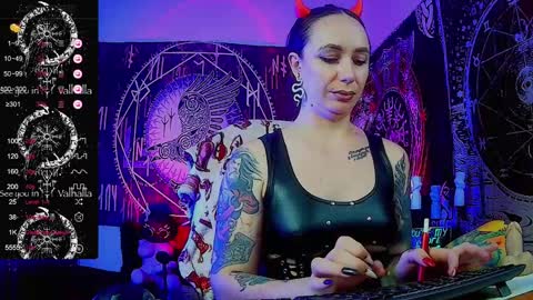Snapshot of jennalovvee chatting on 12.06.24 Mrs. Jenna online show from 12.06.24