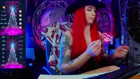 Snapshot of jennalovvee chatting on 12.12.24 Mrs. Jenna online show from 12.12.24