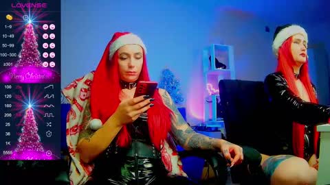 Snapshot of jennalovvee chatting on 12.22.24 Mrs. Jenna online show from 12.22.24