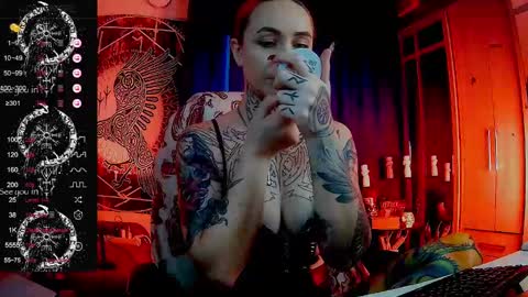 Snapshot of jennalovvee chatting on 03.10.25 Mrs. Jenna online show from 03.10.25