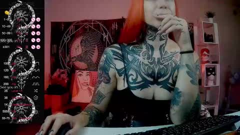 Snapshot of jennalovvee chatting on 09.17.25 Mrs. Jenna online show from 09.17.25