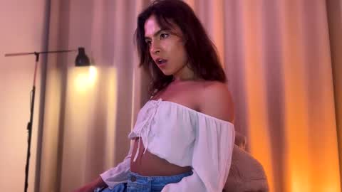 Snapshot of jennardrako chatting on 02.23.25 jennardrako online show from 02.23.25