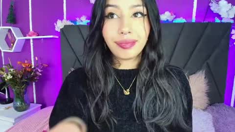 Jenner online show from 12.17.24