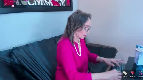 Jennie online show from 11.08.25