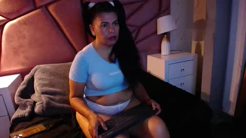 Snapshot of jennifer_0717 chatting on 02.02.26 Jennifer online show from 02.02.26