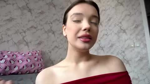 Snapshot of jennifer_jenny_ chatting on 06.16.26 Jenni online show from 06.16.26