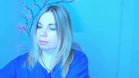 Jennifer online show from 04.15.26