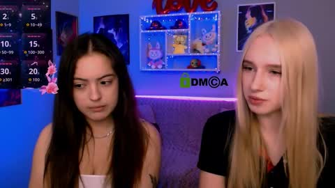 jennifer_sheil online show from 03.16.26