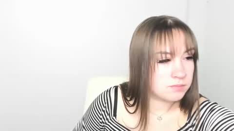 Snapshot of jennifer_xo_ chatting on 03.12.25 Jennifer online show from 03.12.25