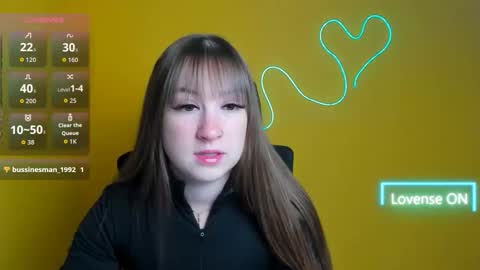 Snapshot of jennifer_xo_ chatting on 10.23.25 Jennifer online show from 10.23.25