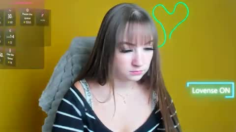 Snapshot of jennifer_xo_ chatting on 10.26.25 Jennifer online show from 10.26.25