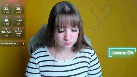 Snapshot of jennifer_xo_ chatting on 11.04.25 Jennifer online show from 11.04.25