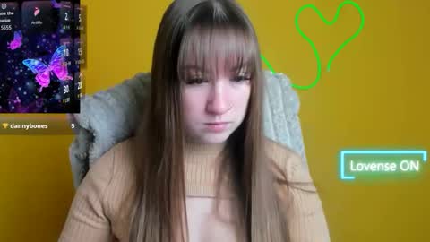 Snapshot of jennifer_xo_ chatting on 11.27.25 Jennifer online show from 11.27.25