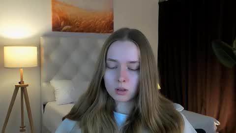 Snapshot of jennifergraces chatting on 09.30.25 Jennifer online show from 09.30.25