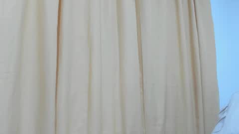 Snapshot of jenniferloveyou chatting on 10.26.25 jenniferloveyou online show from 10.26.25