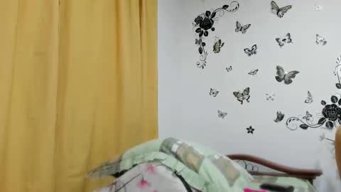 Snapshot of jenniferloveyou chatting on 12.02.25 jenniferloveyou online show from 12.02.25