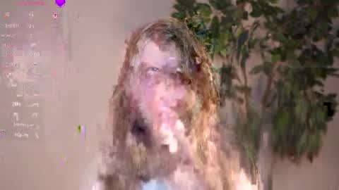 Snapshot of jenniferrakow chatting on 04.22.26 Sofia online show from 04.22.26