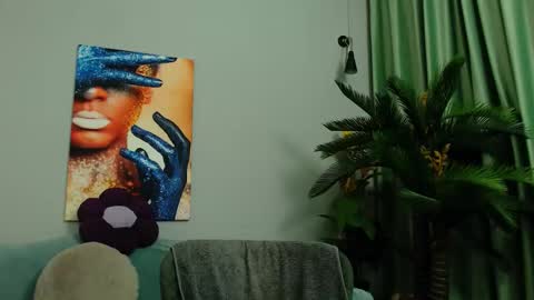 jenniferreys online show from 12.18.25